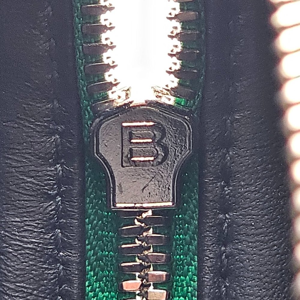 Balenciaga Triangle Leather Bag Green with 2 straps - Picture 7 of 7